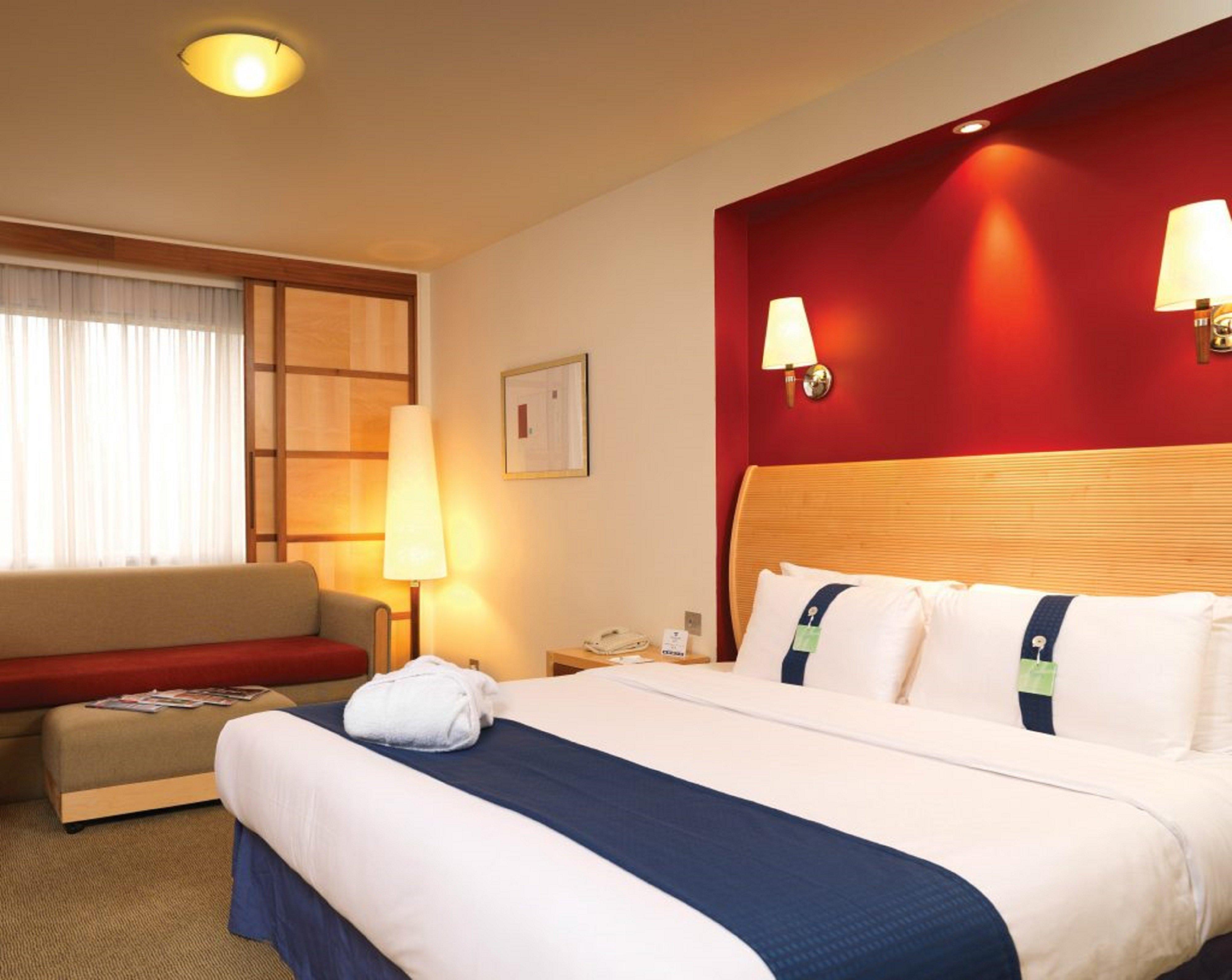Voco Fareham - Solent By Ihg Hotel Bagian luar foto