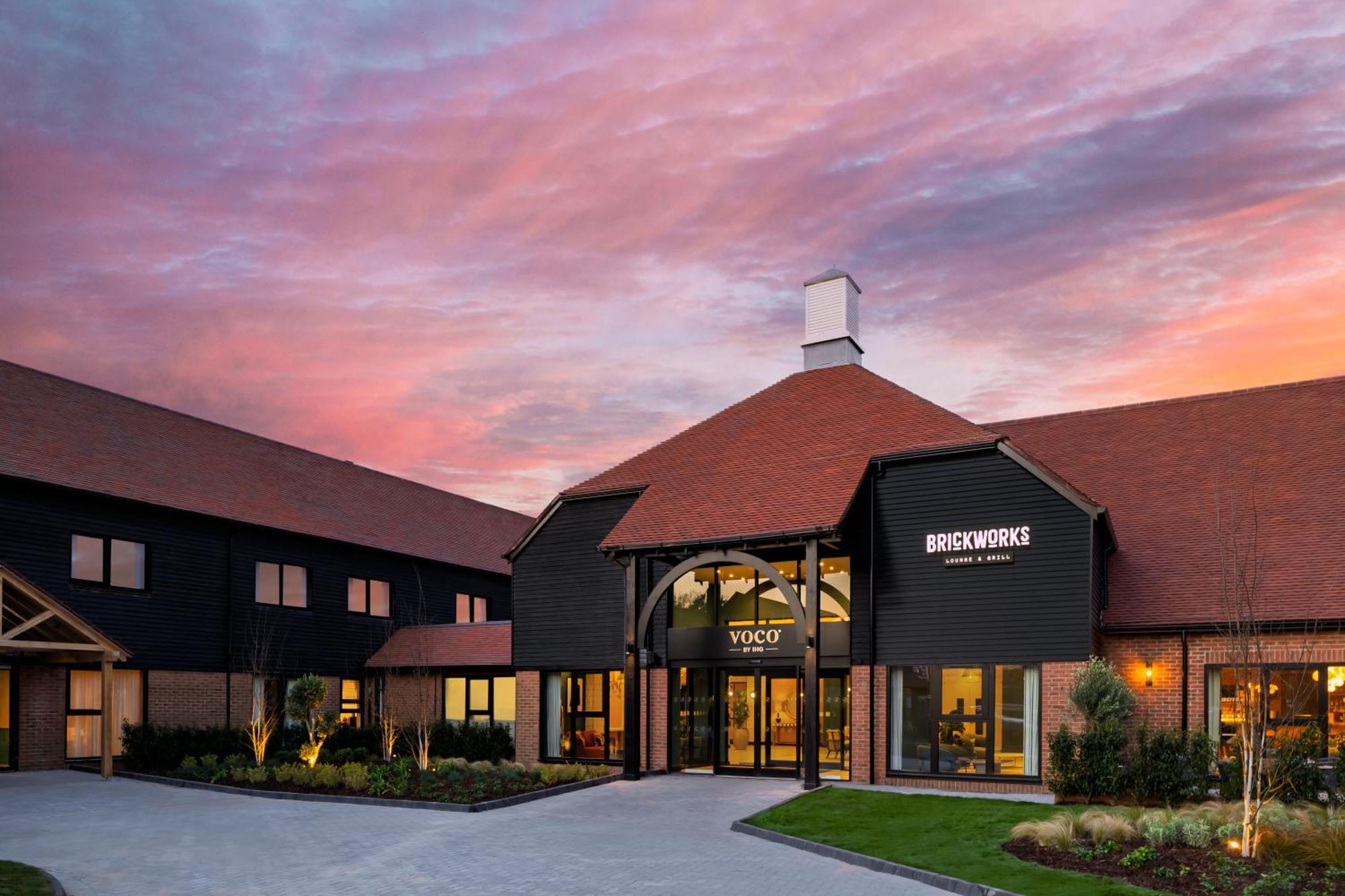 Voco Fareham - Solent By Ihg Hotel Bagian luar foto