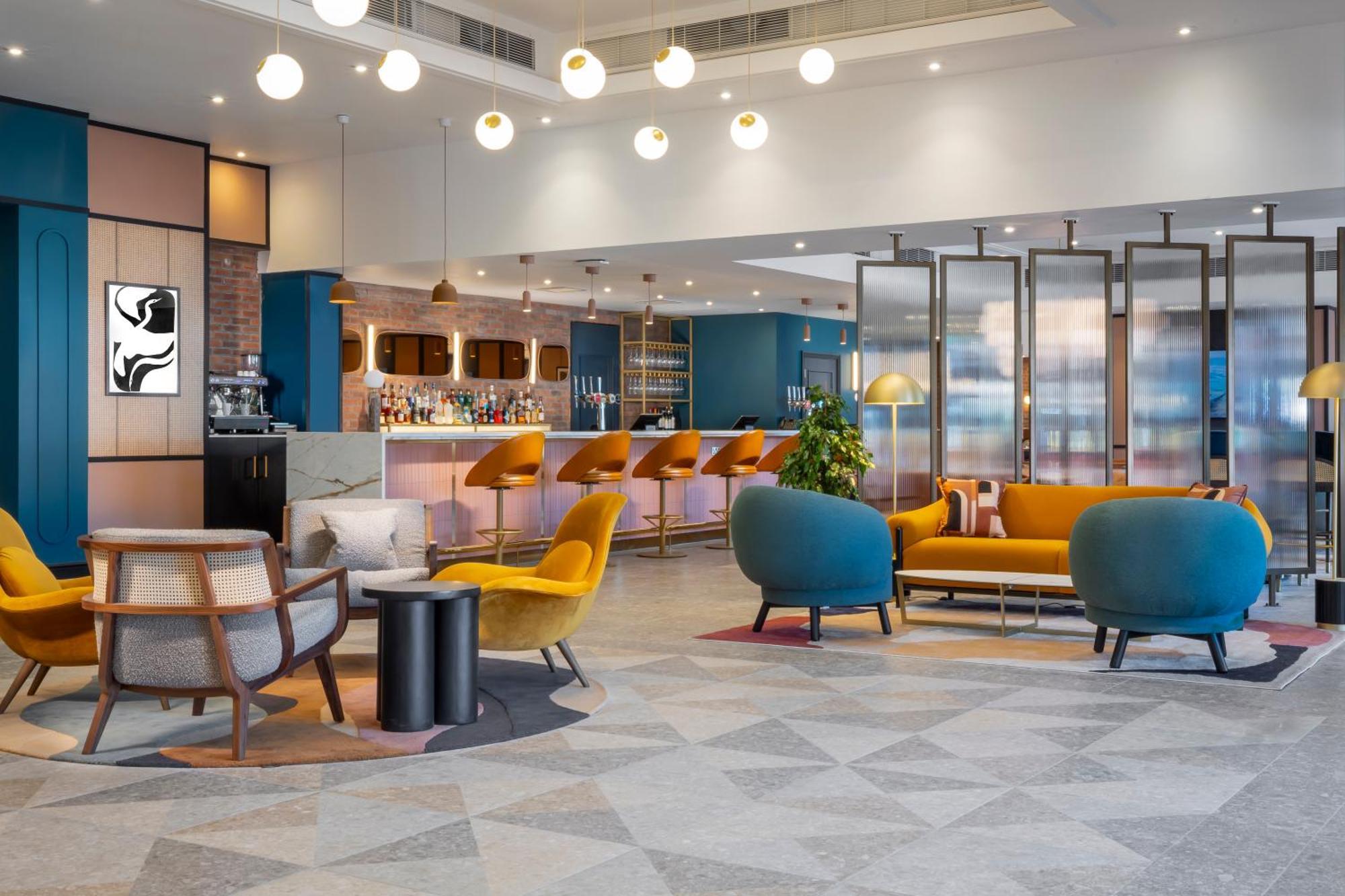 Voco Fareham - Solent By Ihg Hotel Bagian luar foto