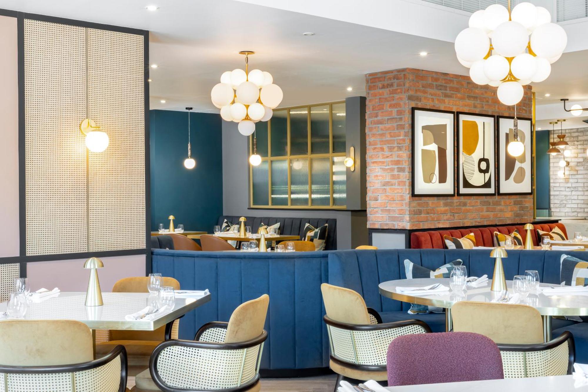 Voco Fareham - Solent By Ihg Hotel Bagian luar foto