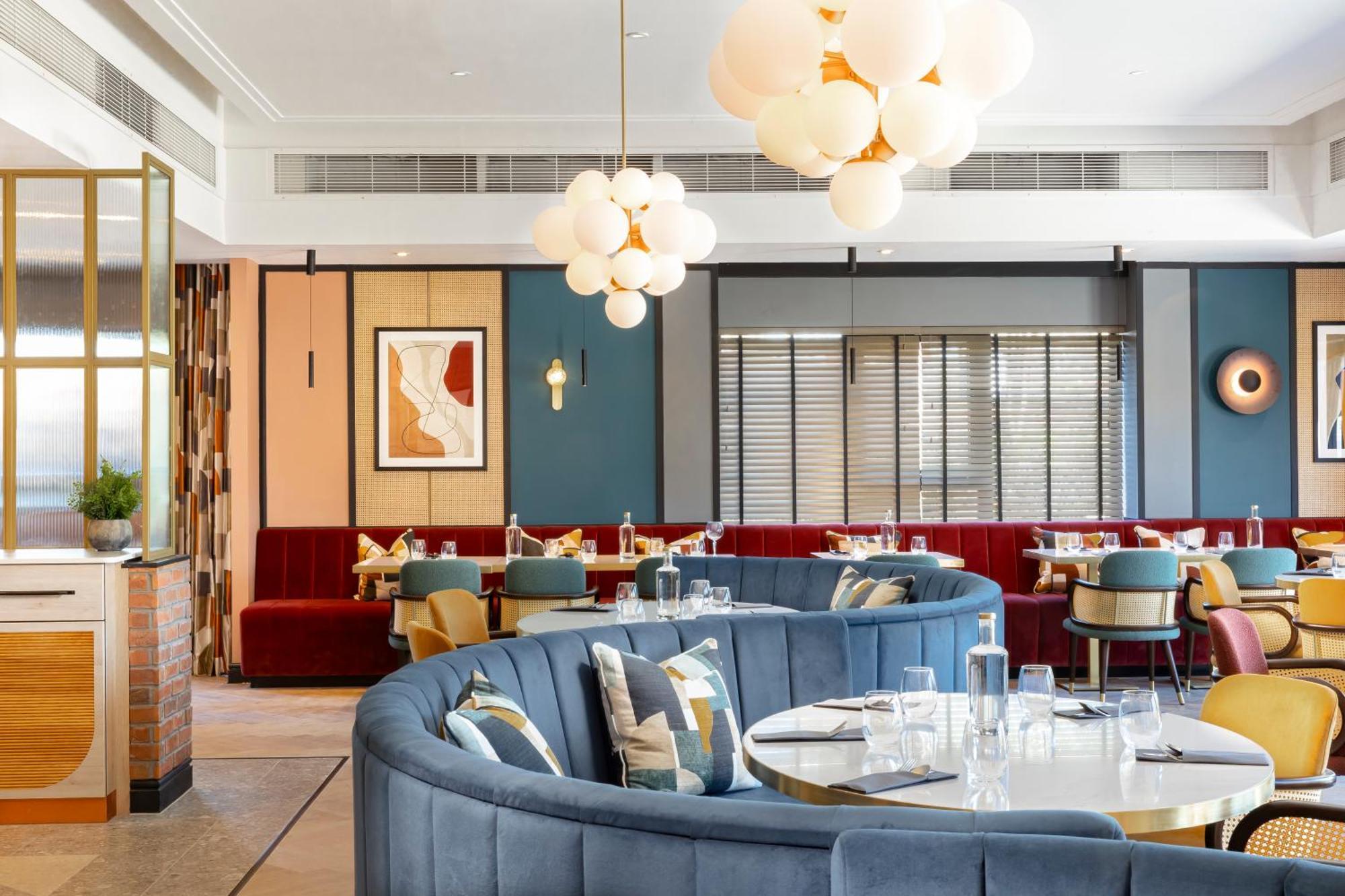 Voco Fareham - Solent By Ihg Hotel Bagian luar foto