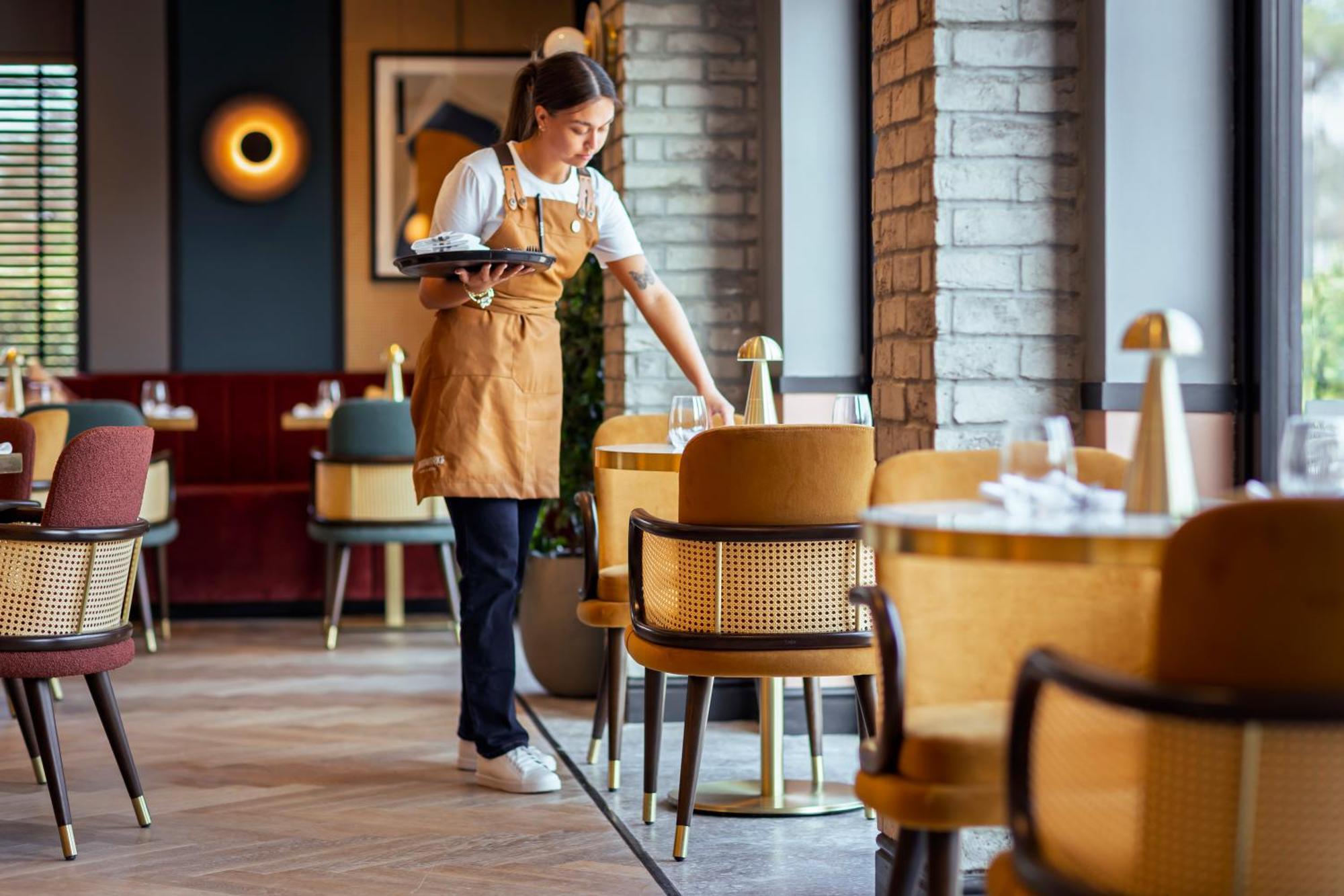 Voco Fareham - Solent By Ihg Hotel Bagian luar foto