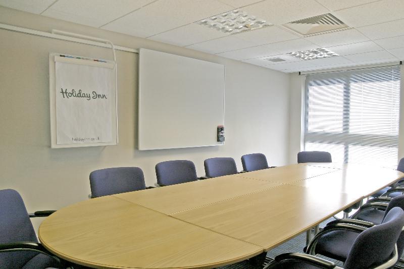 Voco Fareham - Solent By Ihg Hotel Bagian luar foto